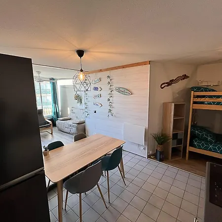 Tres Cosy Jusqu'a 6 Pers, Du Salonique *