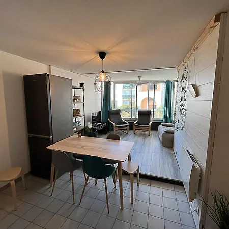 Apartment Tres Cosy Jusqu'a 6 Pers, Du Salonique